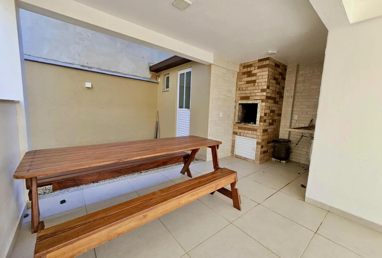 Sobrado 250 Mts Praia Mariscal Bombinhas Algodoeiro 249-4 Holiday home