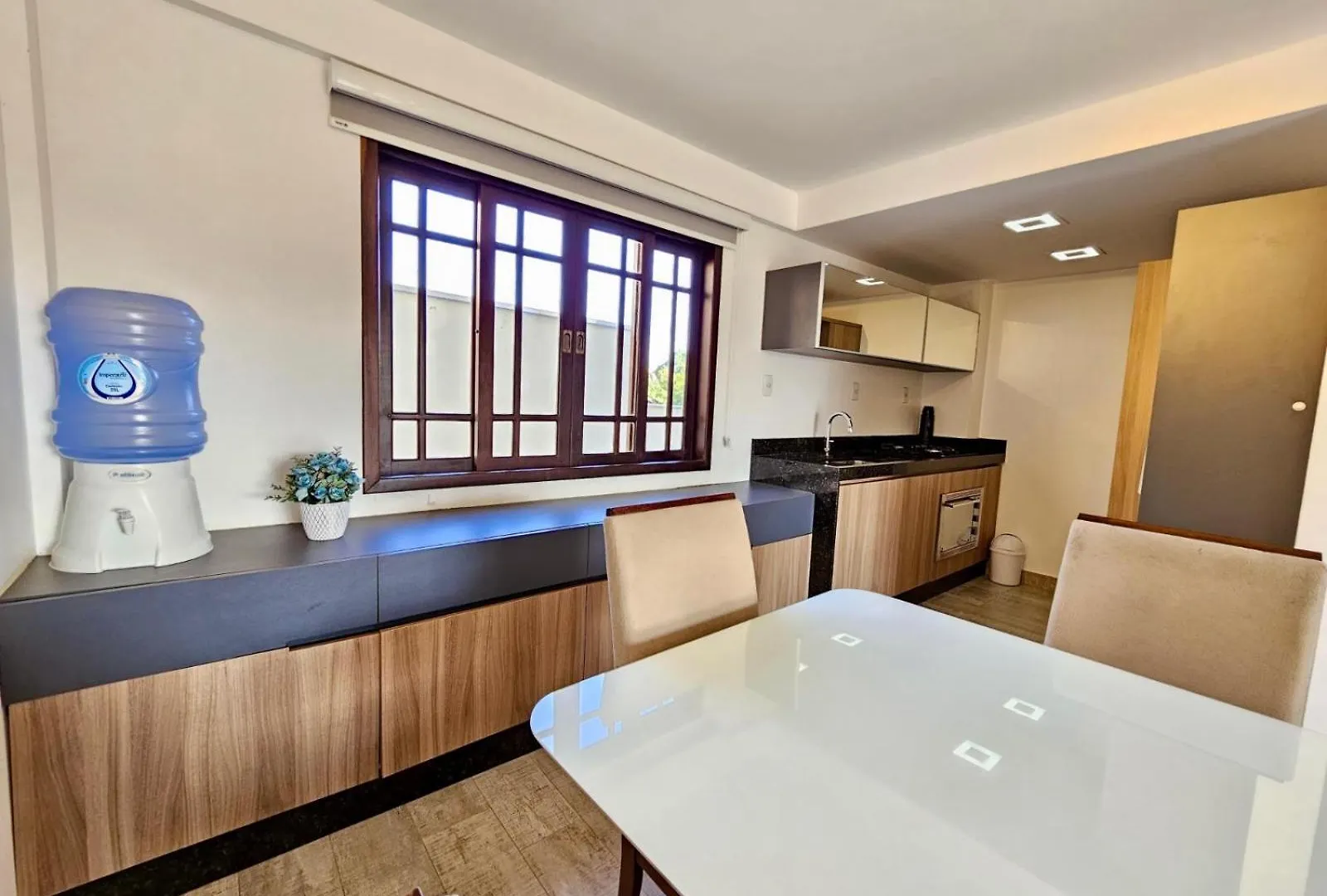 Sobrado 250 Mts Praia Mariscal Bombinhas Algodoeiro 249-4