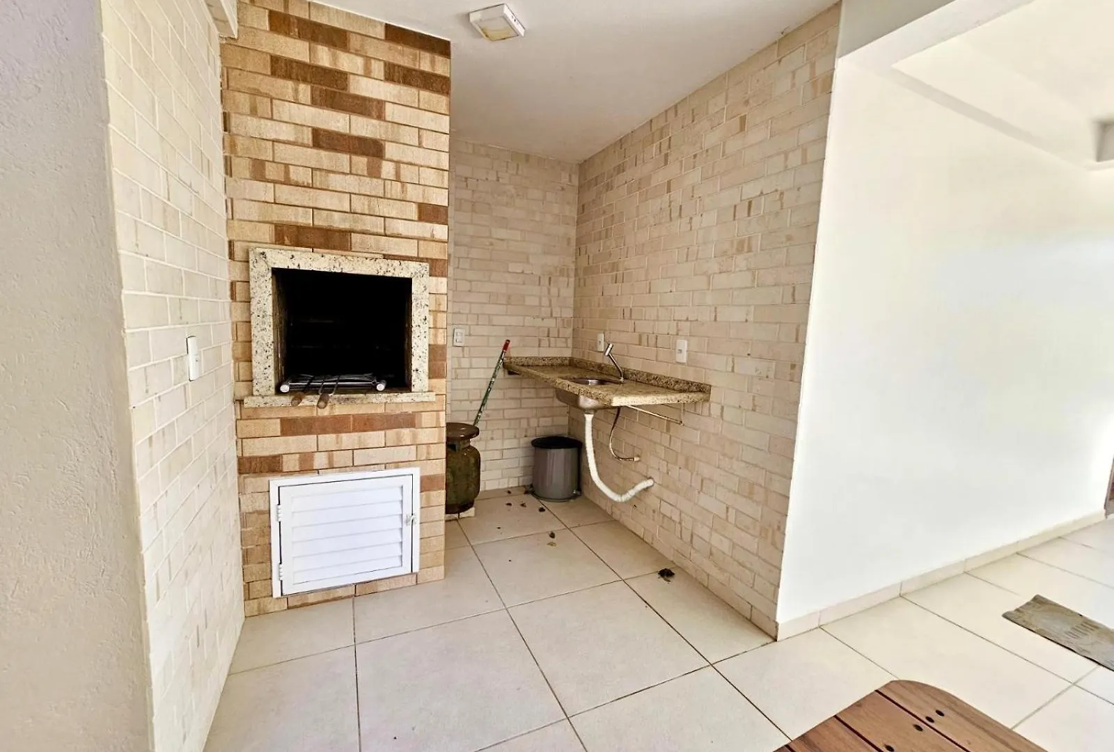 Sobrado 250 Mts Praia Mariscal Bombinhas Algodoeiro 249-4 Holiday home