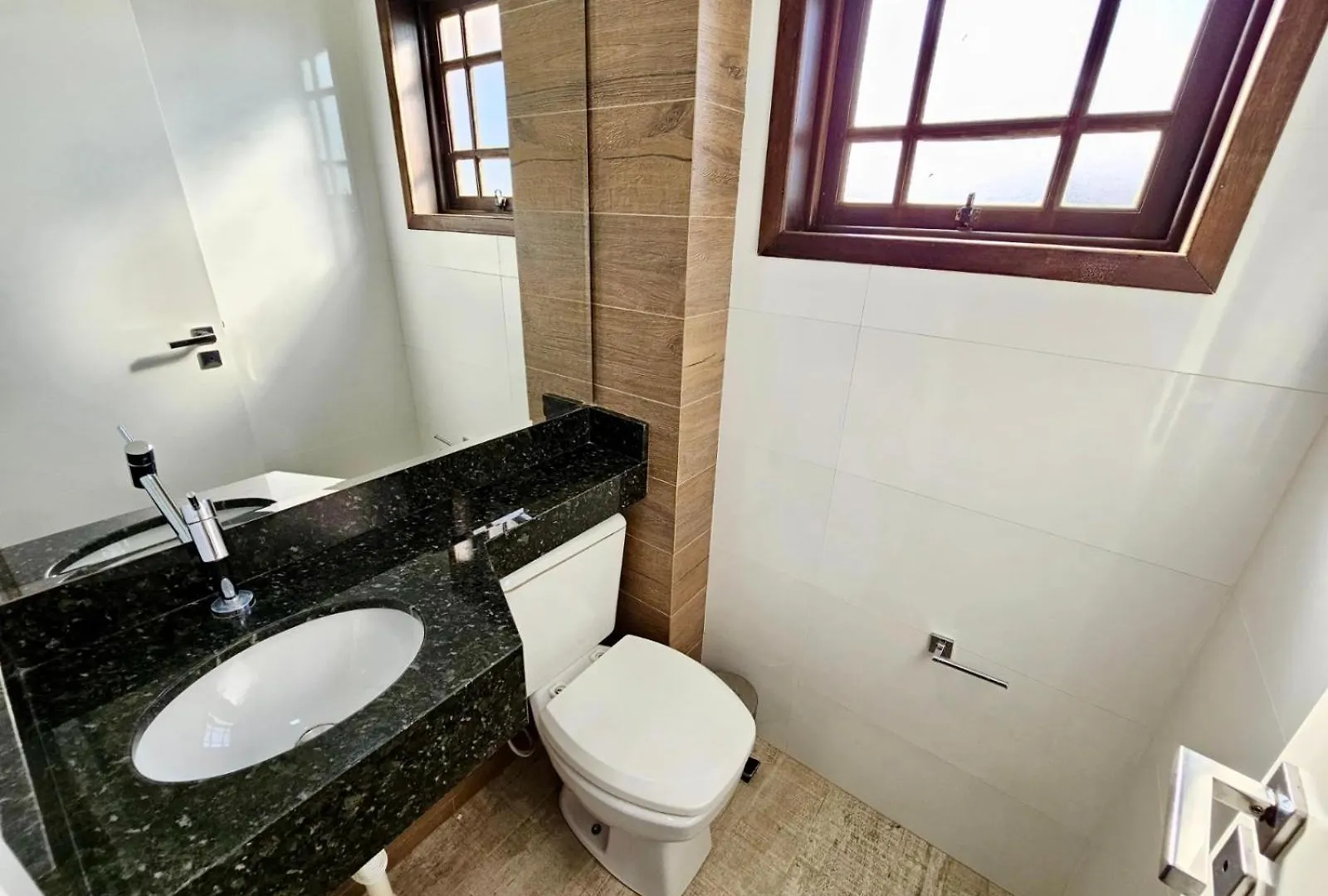 Holiday home Sobrado 250 Mts Praia Mariscal Bombinhas Algodoeiro 249-4 Brazil